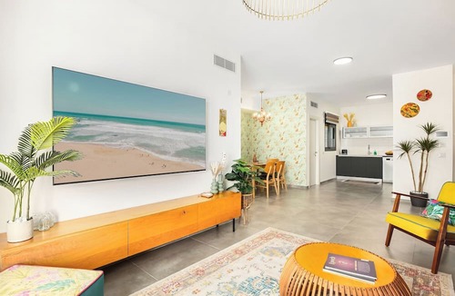 Nahariya Apartment | MAMAD - Achziv Chic Beach Haven by Sea N' Rent