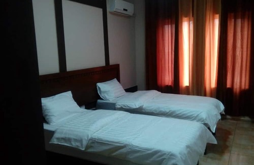 Amman Hotel | Al Fawanes Hotel Apartments