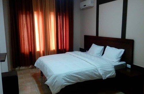 Amman Hotel | Al Fawanes Hotel Apartments