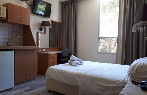 Haifa Hotel | Marom Residence Romema