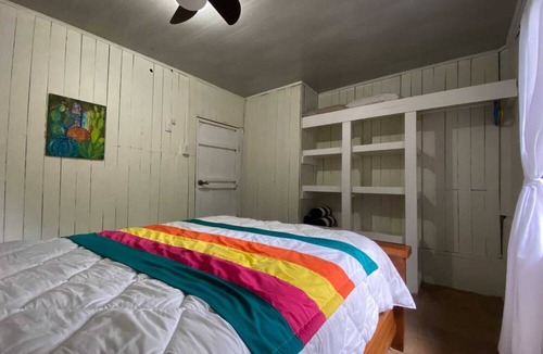 San Isidro de El General House | JUNGLE MOUNTAIN HOUSE - CLOSE TO BEACHES & WATERFALLS!