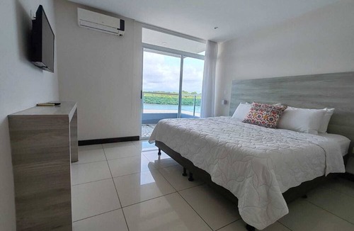 Puntarenas Hotel | Puerto Azul Residences