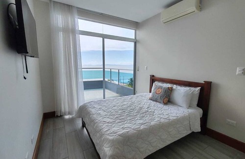 Puntarenas Hotel | Puerto Azul Residences