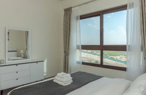 Dubai Apartment | StoneTree - Golf Views Block B 1BR - Peaceful Community