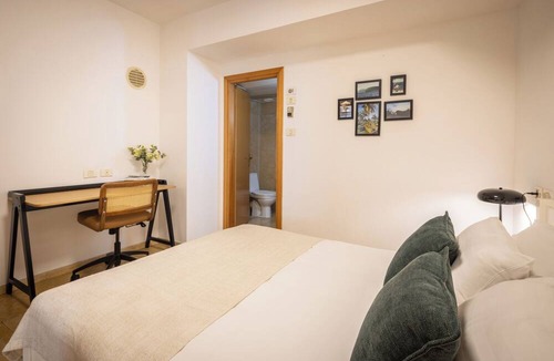 Jaffa Apartment | Andromeda's Charm by Sea N' Rent