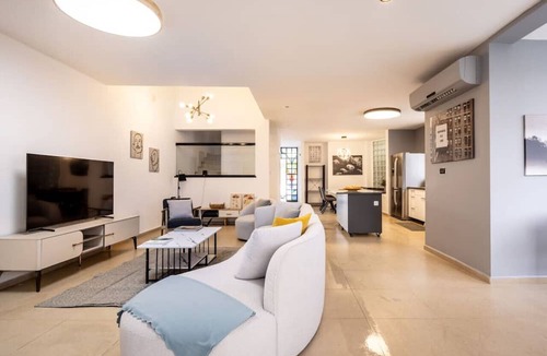 Netanya Villa | Serenity by the Sea – Poleg Villa by Sea N' Rent