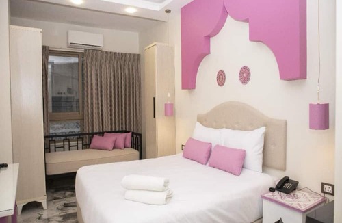 Downtown Amman Hotel | Amman Trail Hotel & Studios
