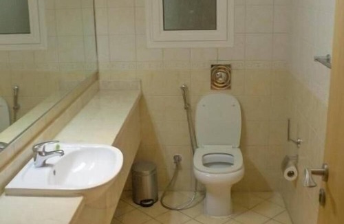 Beach & Coast Apartment | One Bedroom Apartment Near Sharjah Aquarium By E R