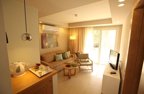 Ein Gedi Hotel | Ein Gedi Kibbutz Hotel
