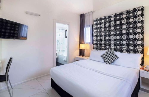 Tel Aviv Promenade Hotel | Best Western Regency Suites