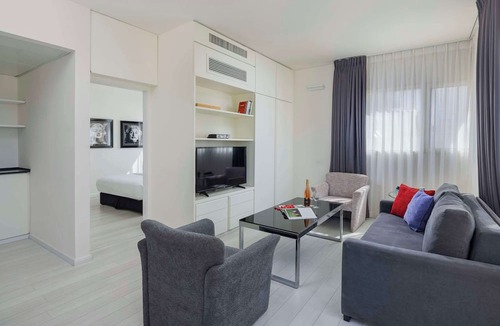 Tel Aviv Promenade Hotel | Best Western Regency Suites