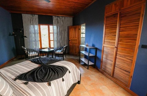 Ciudad Colon House | ETM Wellness Private Retreat
