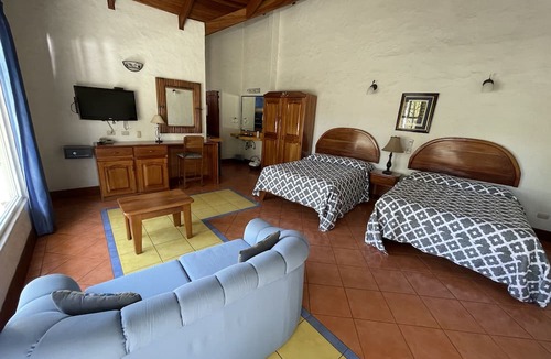 San Pedro Hotel | Hotel Ave del Paraíso