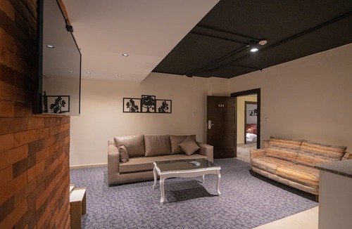Al Jubeiha Hotel | Diamond Hotel Suites