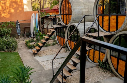 Playa Grande Hostel | Pipe House Playa Grande