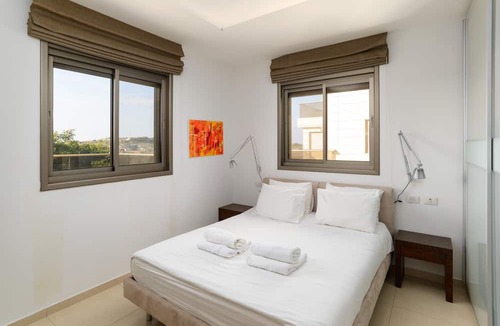 Tel Aviv Apartment | MAMAD Comfort Apt Terrace & View on the Hills by FeelHome