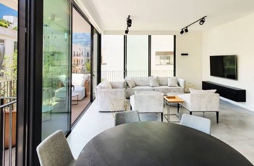 Tel Aviv Apartment | Yavne Brillant - Three Bedroom Apartment, Sleeps 6