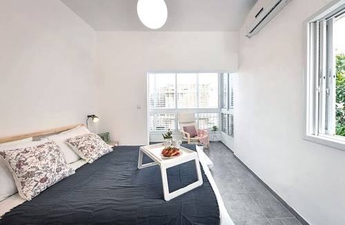 Tel Aviv City Center Apartment | Heart of Tel-Aviv Spacious Stay by Sea N' Rent