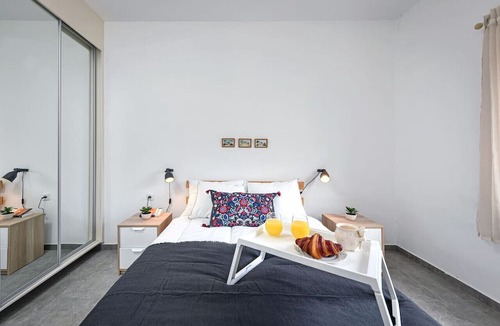 Tel Aviv City Center Apartment | Heart of Tel-Aviv Spacious Stay by Sea N' Rent