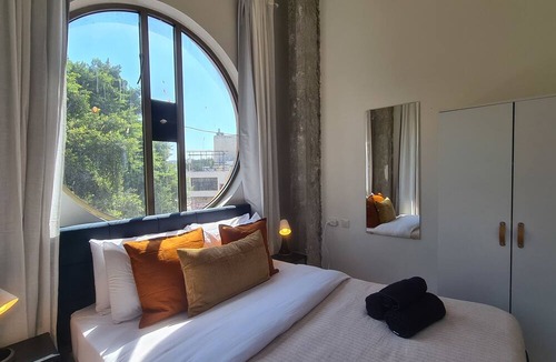 Jaffa Apartment | Flea Market Studios