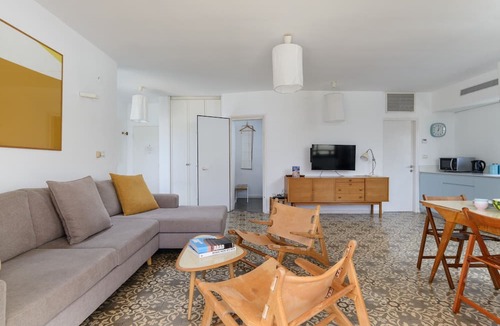 Neve Tzedek Apartment | MAMAD Penthouse & XL Terrace on Dallal Square by FeelHome