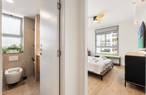 Netanya Apartment | Poleg Beach Seaview Stylish Stay by Sea N' Rent
