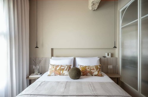 Jerusalem City Centre Apartment | Hillel Grand Suite - Four Bedroom Apartment, Sleeps 9