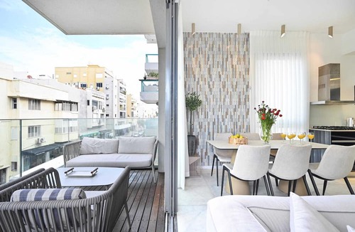 Tel Aviv City Center Apartment | Modern Sea View 3BR on Frishman Beach by HolyGuest