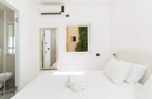 Tel Aviv Apartment | Bright 3BR with Balcony in Dizengoff by HolyGuest
