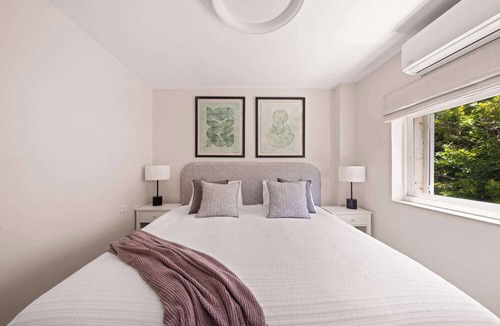 Jerusalem City Centre Apartment | HaHavatselet 19 - Isrentals - Superior