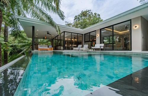 El Cerro Villa | Experience Luxury in the Heart of the Jungle