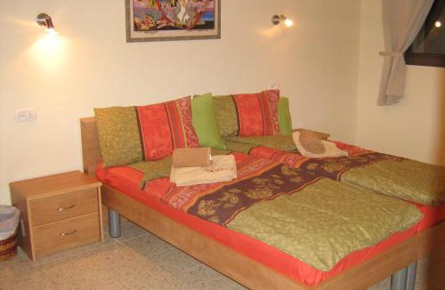 Qatsrin Apartment | אירוח כפרי בגולן