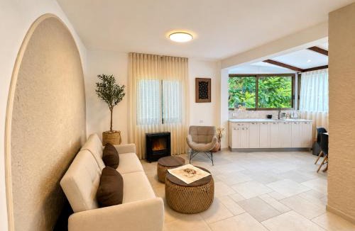 Nahal Sorek Apartment | צימר יד בנימין - צימר כשר לדתיים עם ג'קוזי וסאונה
