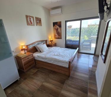 Tsiv'on Apartment | צימרים מול הר מירון בצבעון בגליל העליון אורלי ומאיר,למשפחות ולזוגות