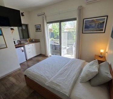 Tsiv'on Apartment | צימרים מול הר מירון בצבעון בגליל העליון אורלי ומאיר,למשפחות ולזוגות