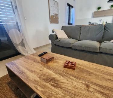 Qatsrin House | פסטורל בגולן בית למטיילים בגולן ובכנרת