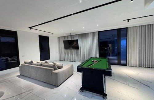 Beersheba Apartment | Sky High 15 Choose Between 2 Luxury Penthouses