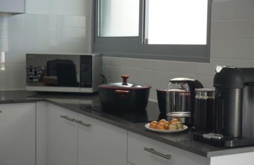 Jisr az-Zarqa Apartment | Grand Beach apartment 7 rooms huge terrace