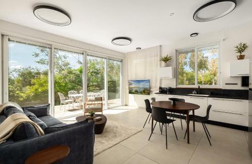 Shavei Zion Apartment | Unique Modern Villa in Shavei Tzion Pool by Sea N Rent