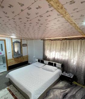 Ajloun House | كوخ جبل لارين