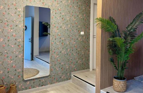 Hosen Apartment | זוג ידיים - סוויטה עם בריכה פרטית, סאונה וג'קוזי