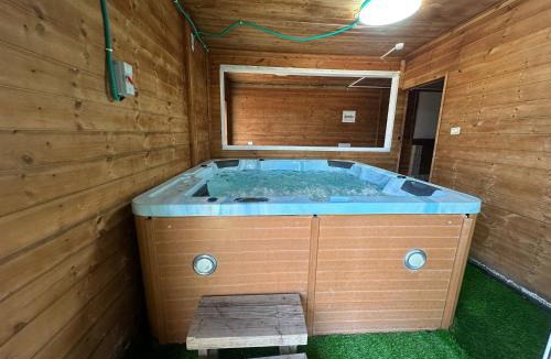 Isfiya House | carmel cabins suite 6