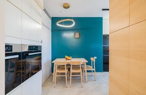 Jerusalem Apartment | 4 Br Apartment In Sarei Israel Blvd W Room