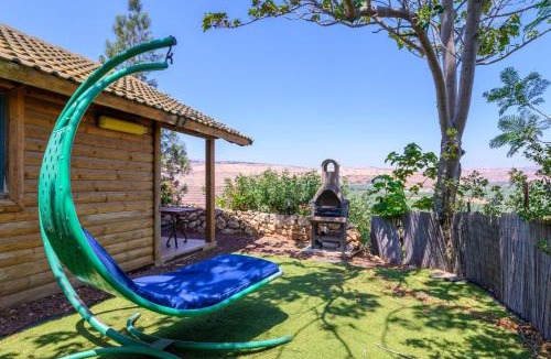 Ramot Naftali Bed & Breakfast | אביב בכרם - בקתות כפריות מקסימות עם ג'קוזי מול נוף מדהים