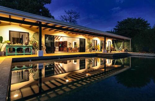 Playa Tortuga House | Villa Mangostán - Luxury Ocean-View Villa & Pool