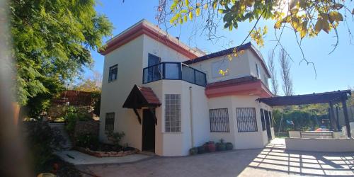 Mateh Yehuda Villa | Kosher 'Villa Rosa' Moshav Aderet, Ella Valley nr Bet Shemesh