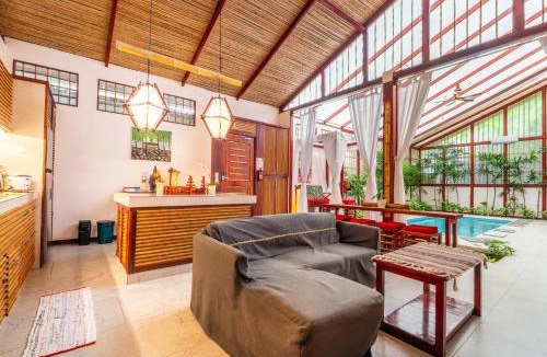 Chiguata Villa | Uva Blue Villas - Pool House - AC, 3 bedrooms, 8 guests, Indoor pool with spill