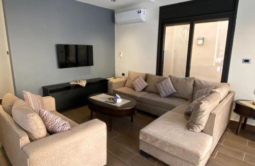 Al-Maghtas House | CeliaChalet