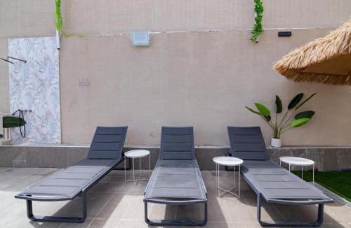 Nof Kinneret Villa | וילה סאן לייט - 5 חדרי שינה כולל ממ"ד, ג'קוזי חיצוני ובריכה מול הנוף של כנרת
