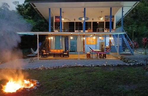 Pavones Cabin | Ocean View Modern Dream House 1